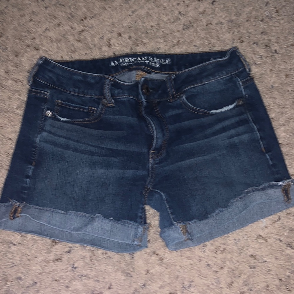 American Eagle jean shorts size 6